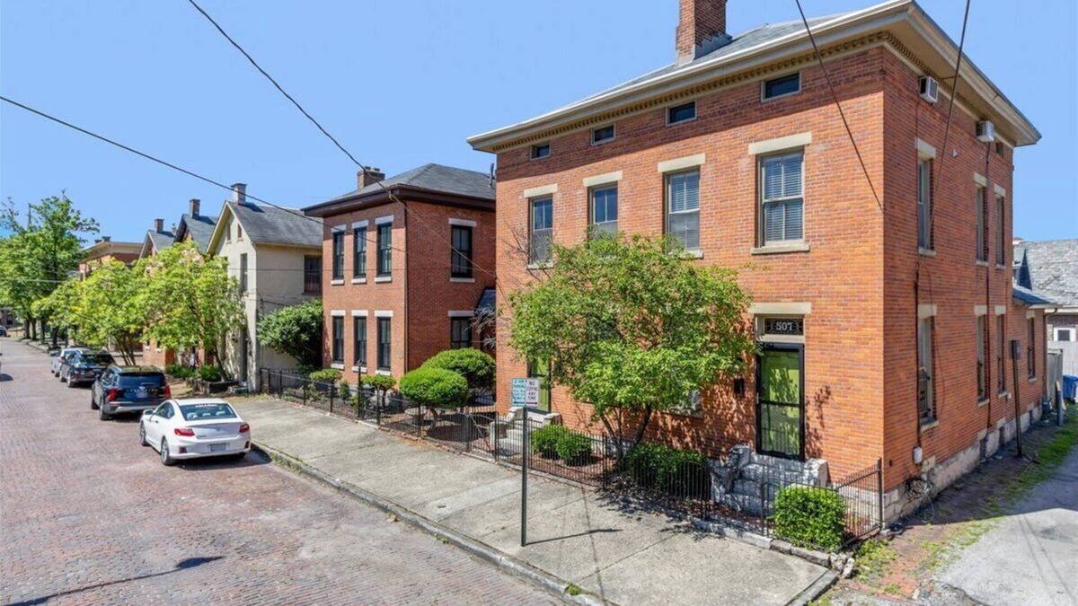 German Village House | German Village Condo: Pet Friendly - Walk Everywhere