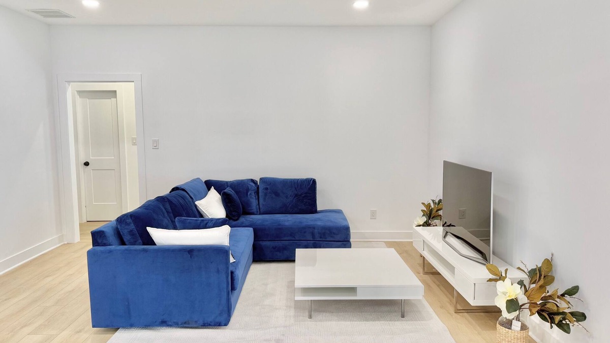 Germantown House | Germantown Border Gem