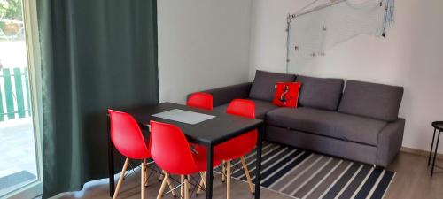Tiszaalpar Apartment | Gesztenyés Apartmanház Tiszaalpár