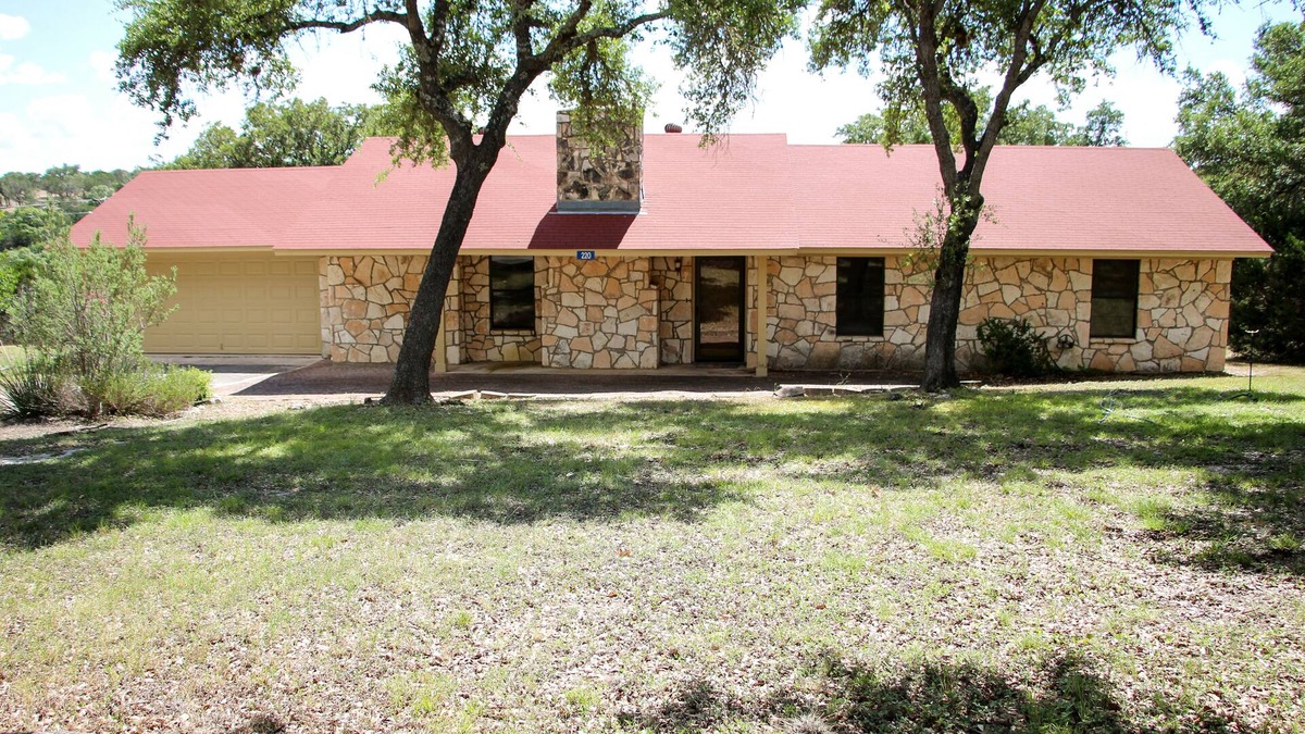 Hunt House | Get away at Mo-Ranch!