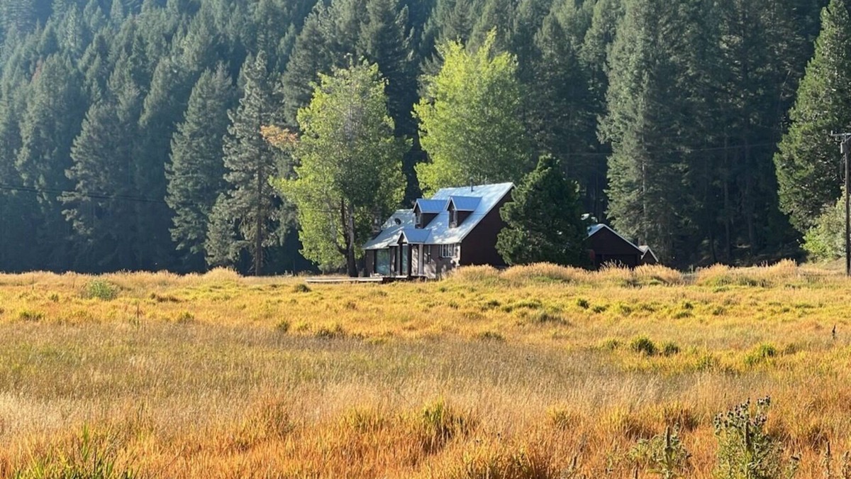 Blairsden-Graeagle Cabin | Get away at the Lost Sierra Ranch