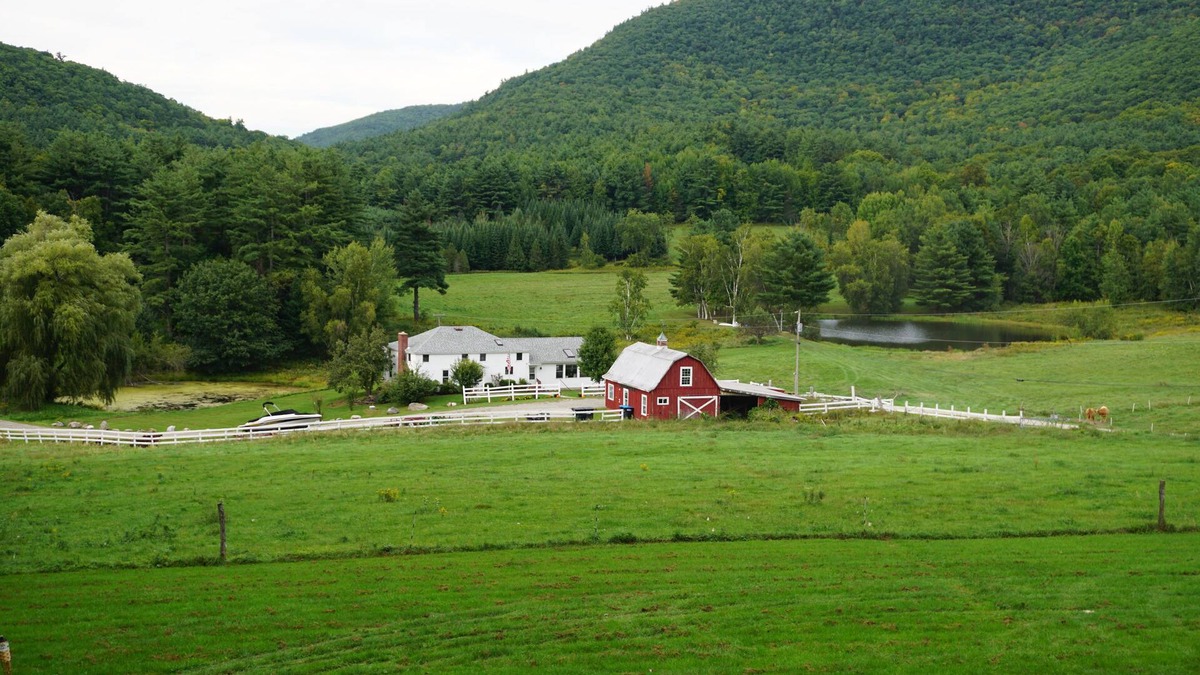 Wells House | Get away from the crowd. 400 private acres. Vermont's fresh air. Sleeps 2-14.
