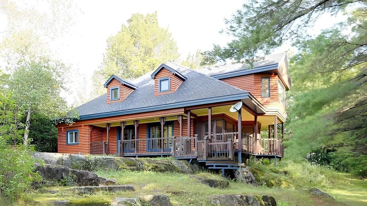 Mille-Isles Cabin | Get lost in Mille-Isles Cozy rustic chalet Lost in the nature