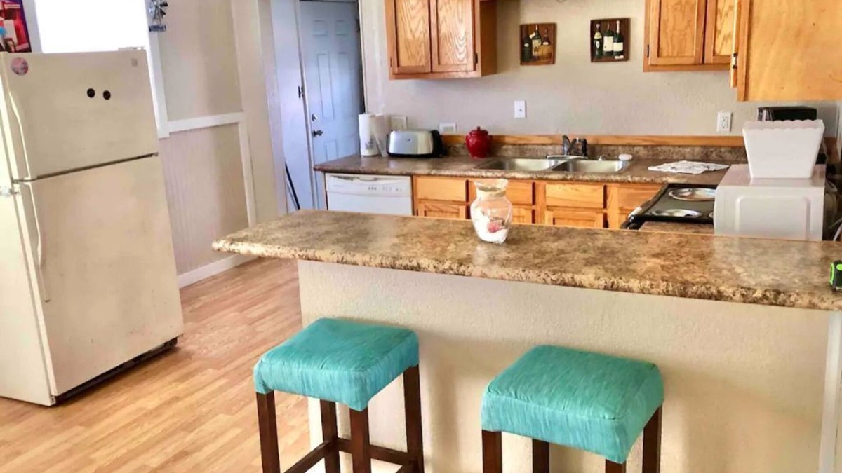 Ingleside Apartment | Getaway by the Bay