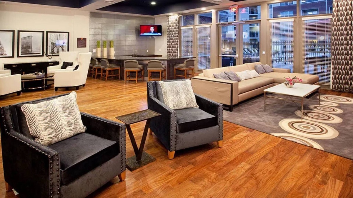 Lorton Apartment | Getaway home away from home
