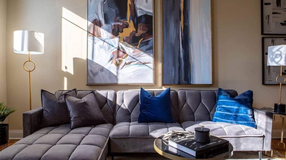 Lower West Side Apartment | Getaway in the Heart of Pilsen Chicago