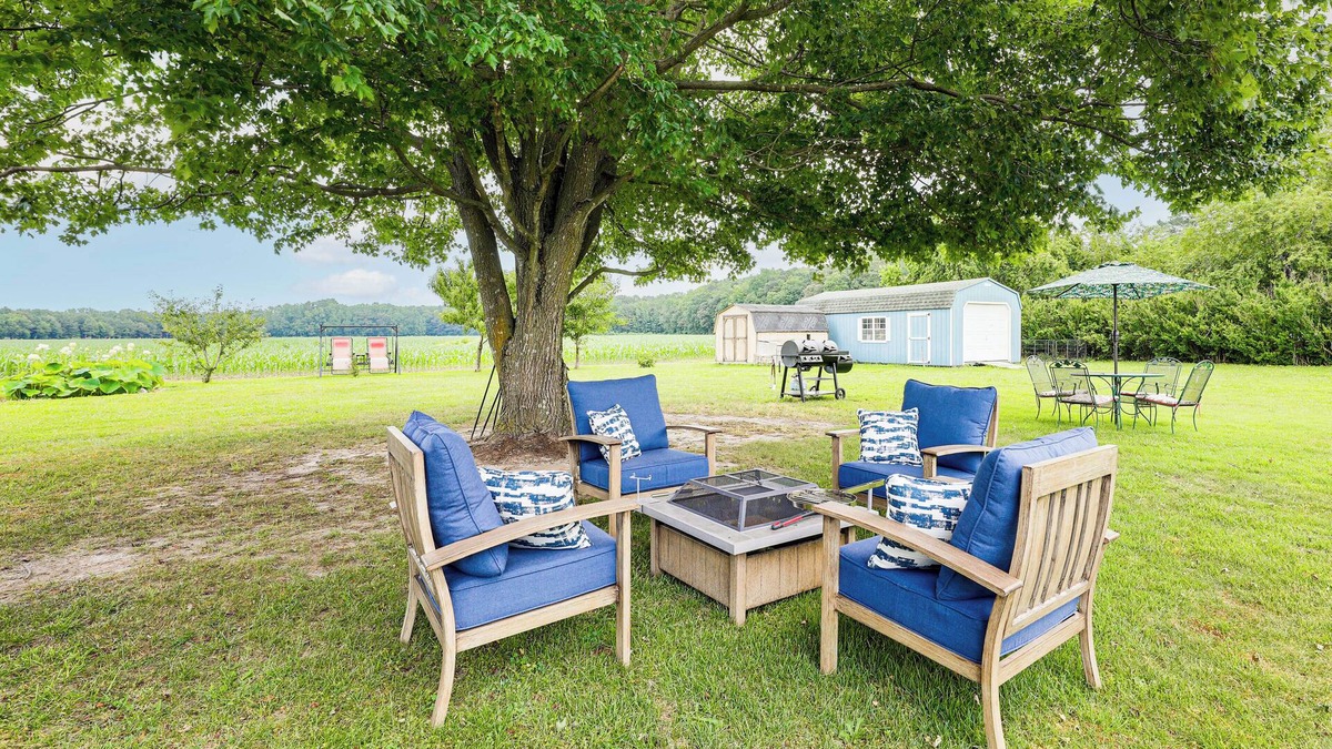 Georgetown House | Getaway on 1/2 Acre w/Deck in Georgetown
