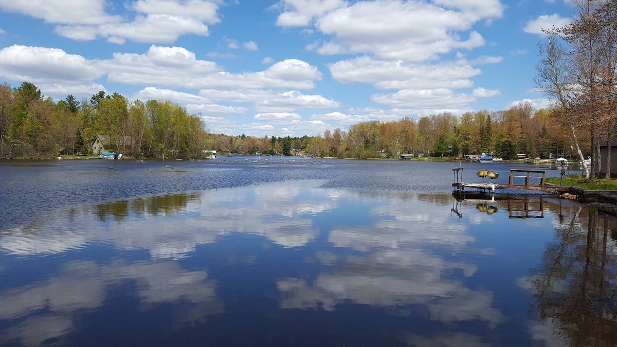 Suring Cottage | Getaway on Chute Pond! Pontoon Boat Available to rent.