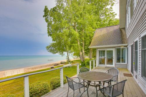 Northport House | Getaway on Crystal Clear Lake Main and Guest House!