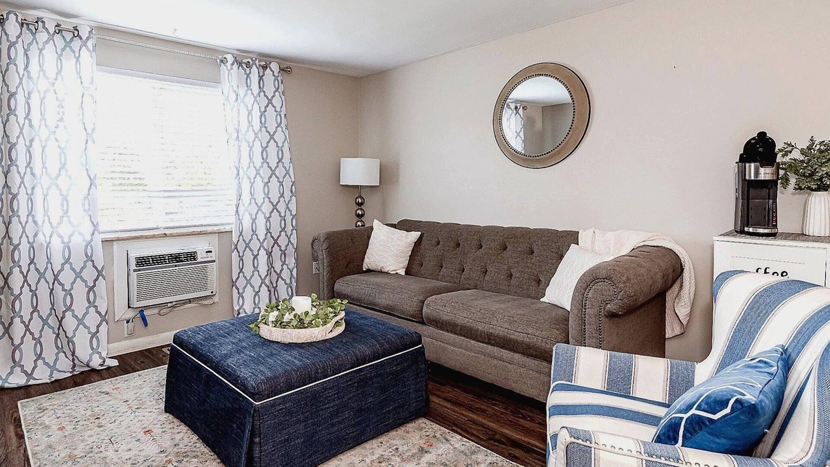 Kettering Apartment | Getaway@The Greene! U of Dayton,WSU, Cedarville U