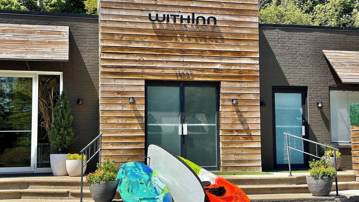 Harbert Apartment | Getaway WithInn-Relaxation Centrally Located to Beaches and Walkable Restaurants