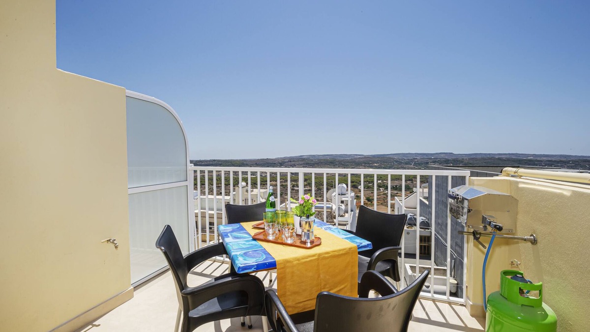 Mellieha Apartment | Getawaysmalta Summer Breeze Superior Apartment
