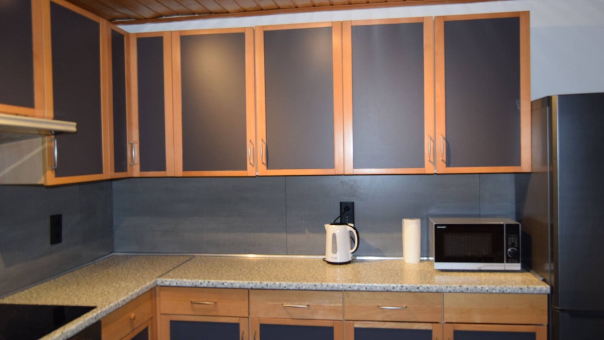 Jettingen Apartment | GHome 6 Zimmer(140sqm, Up to 10 people, WiFi, Parking, Workers and Large family)