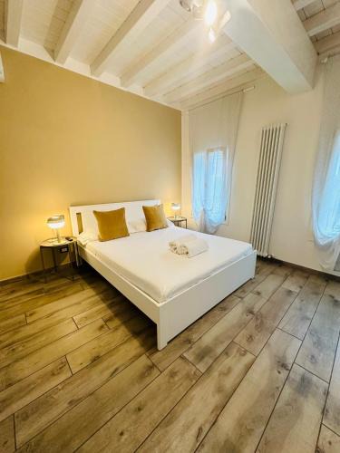 Saliceta San Giuliano Apartment | Giardini B&B