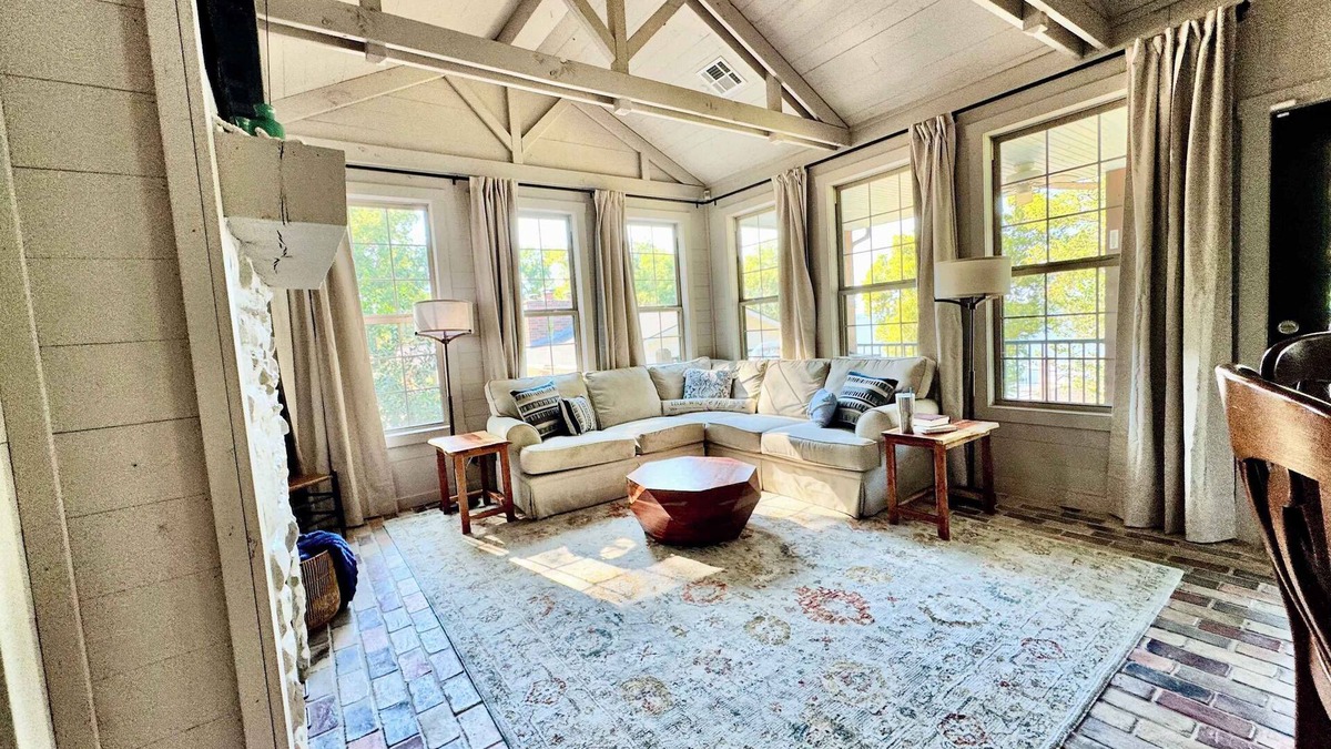 Grove House | Gilead Grand Lakefront Family Retreat!