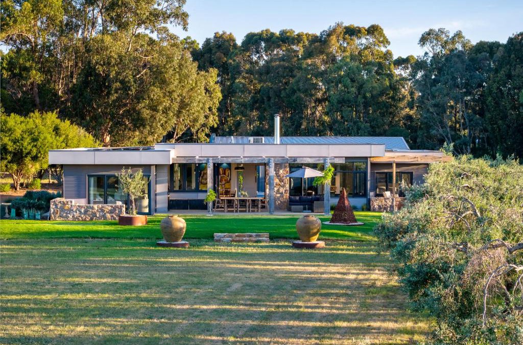 Margaret River House | Ginahgulla Olive Estate I Private Properties