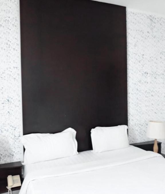 Gadong Hotel | Ginasuite Hotel