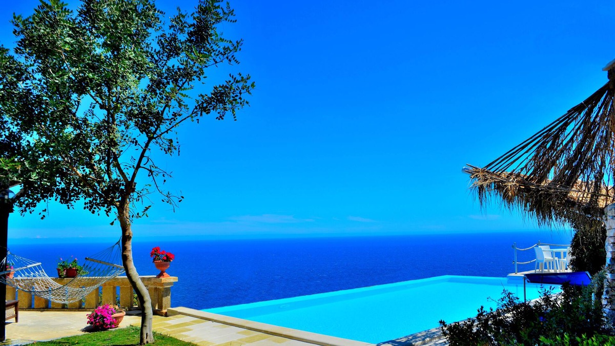 Marina di Novaglie Villa | Ginestra Sea View by Galatea Holiday Home