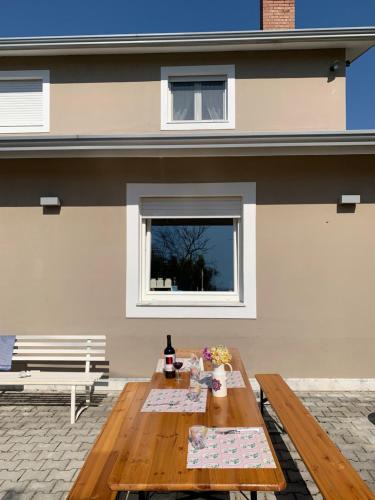 Sant'Agata de'Goti House | Ginger House
