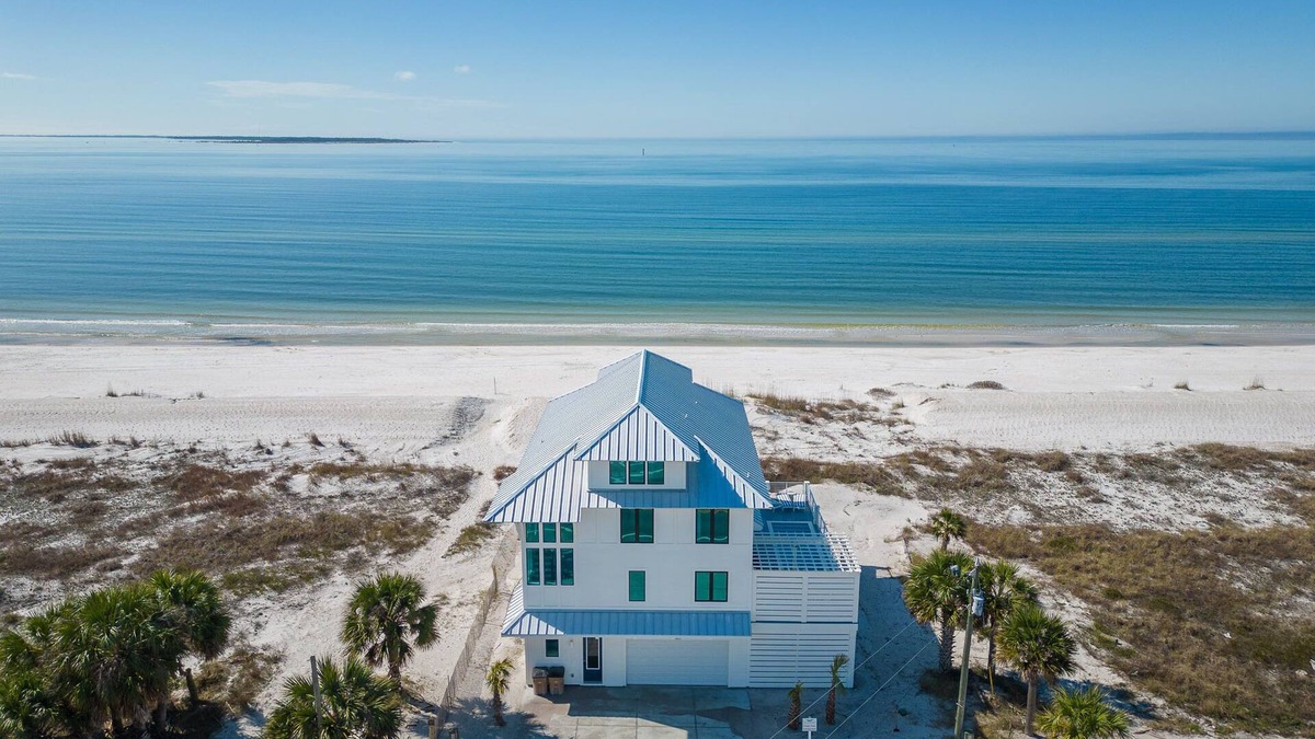 Port St. Joe House | Ginger Snap: 5 BR Beachfront Home- Elevated Pool, Pet Friendly, Sleeps 20!