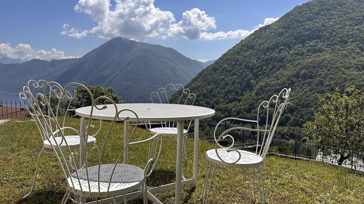Biazzeno House | Gio Gio House Dizzasco – Near Argegno