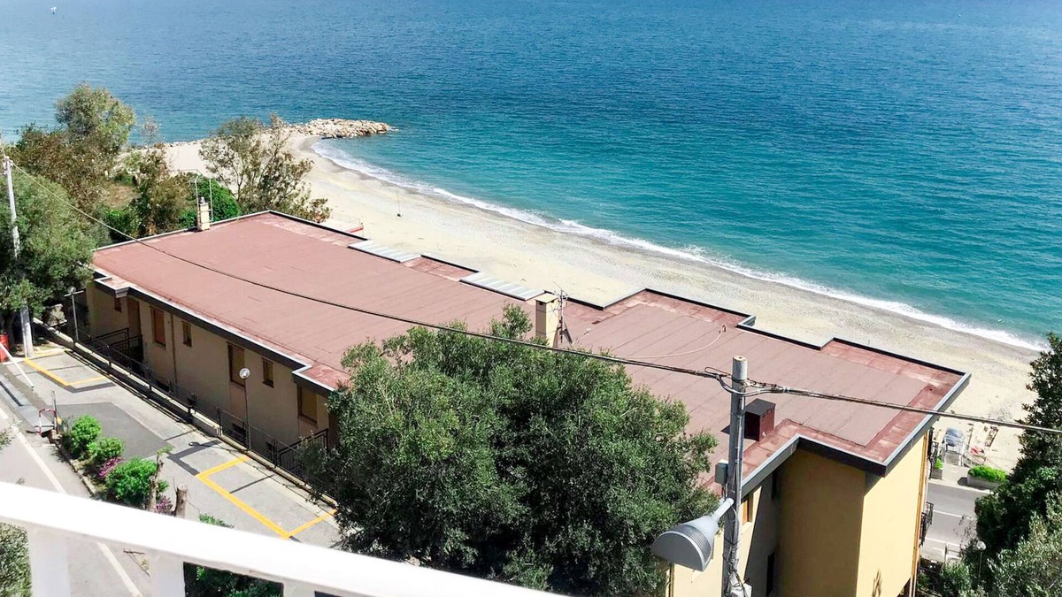 Bergeggi House | Giorgia (BGB100) by Interhome