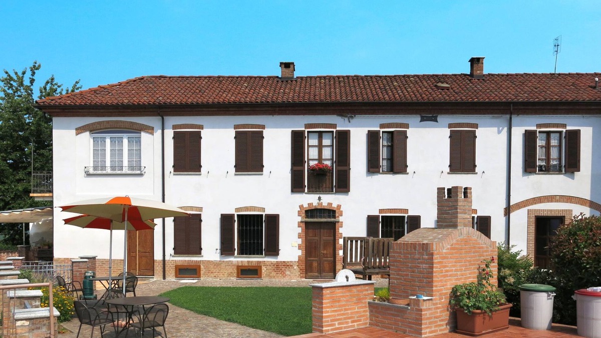 Cossombrato Apartment | Girasole by Interhome