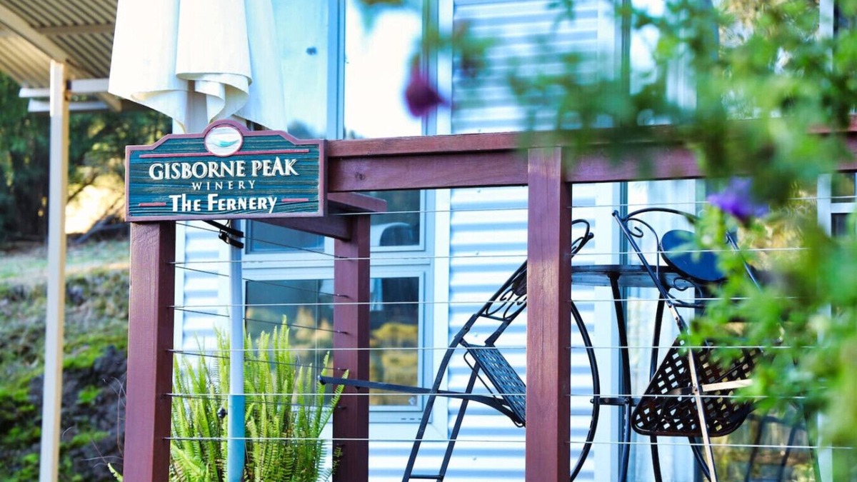 Gisborne Cottage | Gisborne Peak Winery - Cottages Vineyard Stay Macedon Ranges