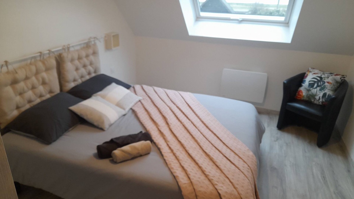 Cotentin Peninsula House | Gîte Le Dakota facing the sea