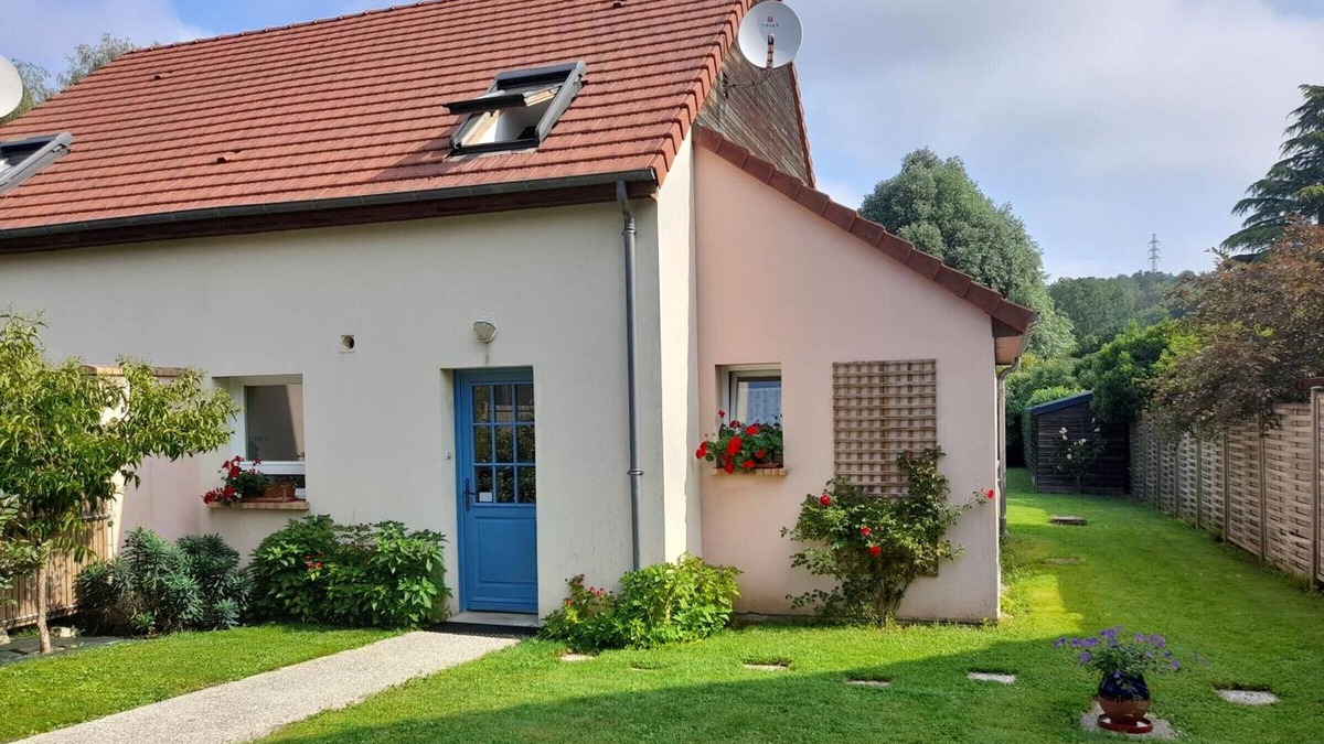 Emance Cottage | Gite Émancé, 2 bedrooms, 4 persons