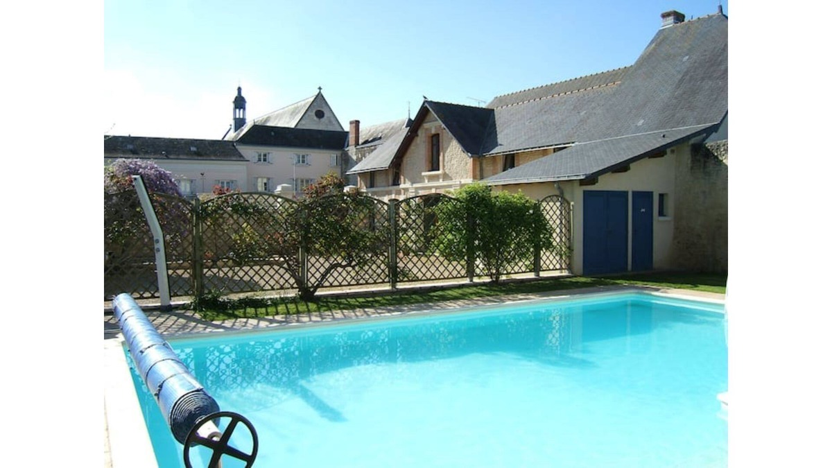 Montreuil-Bellay House | Gite 2 bedrooms 2 bathrooms, duplex Montreuil Bellay