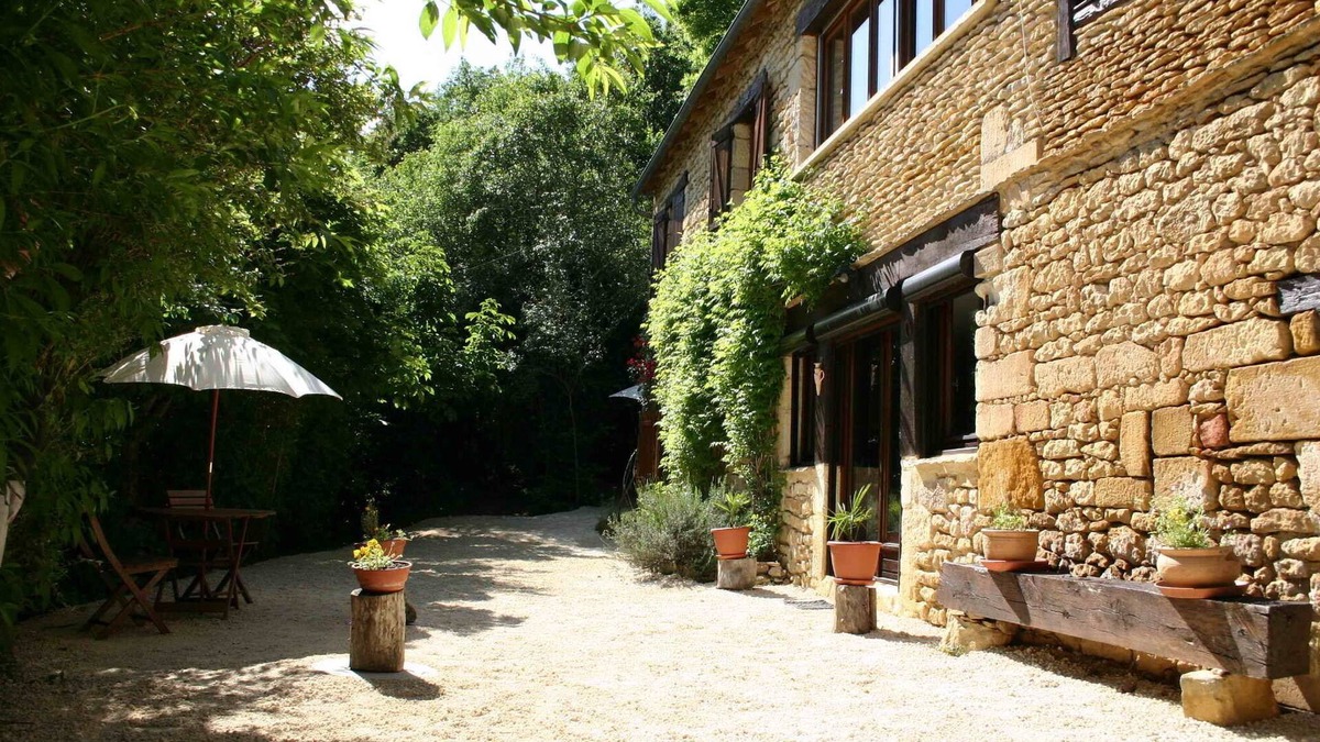 Valojoulx Other | Gite 3 pers Lascaux, classified 3*, heated swimming pool, Spa, playground & wifi