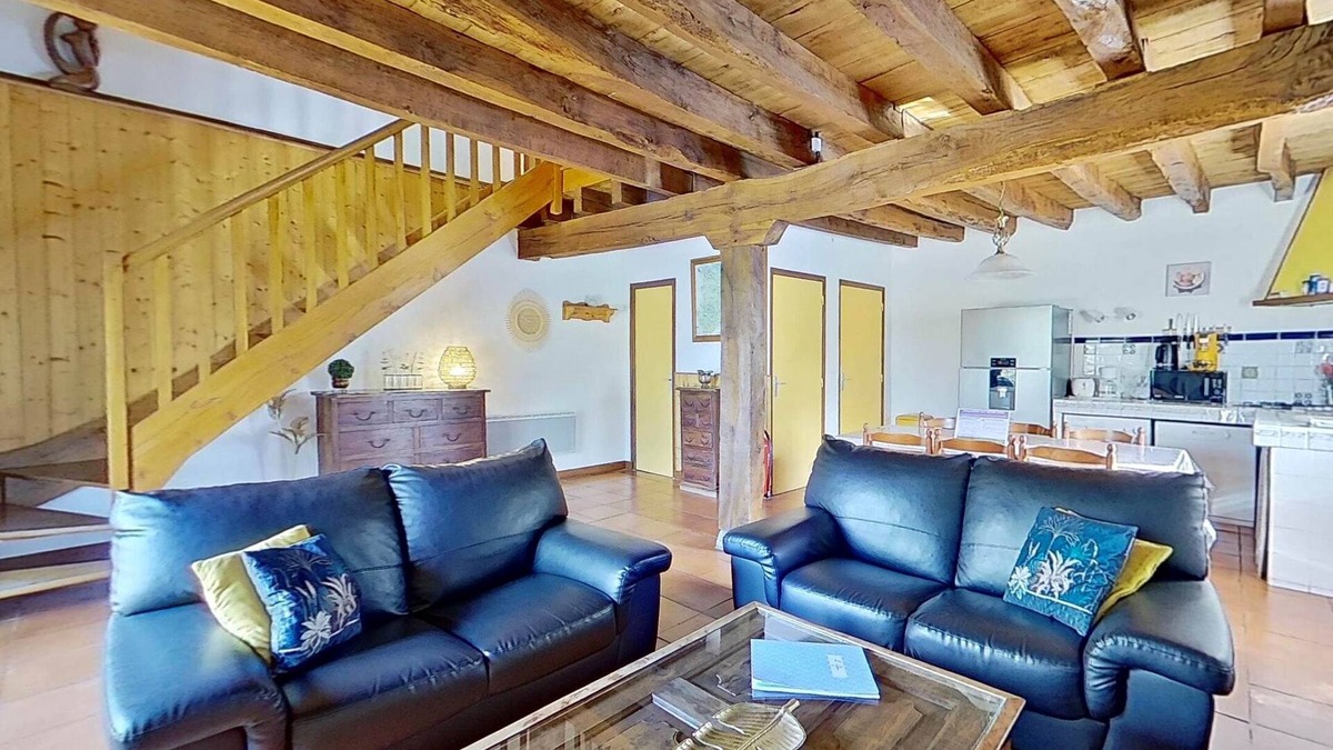 Gramat Apartment | Gite 6 people - “Le Safran”
