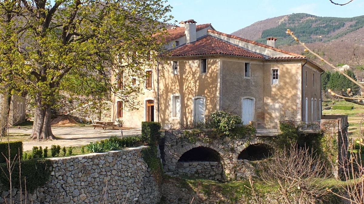 Mandagout Cottage | Gite 8 people fully renovated in an old farmhouse