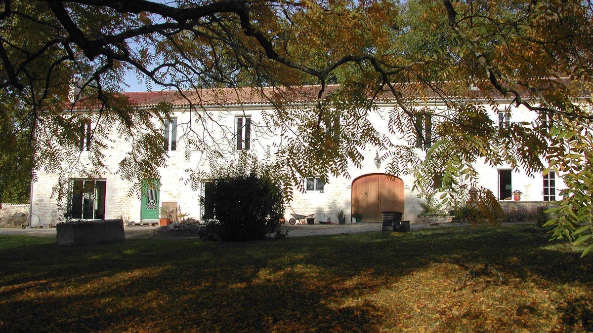 Champagne Cottage | GITE *** - 8 people, in a 6 ha wooded park, between Rochefort and Royan