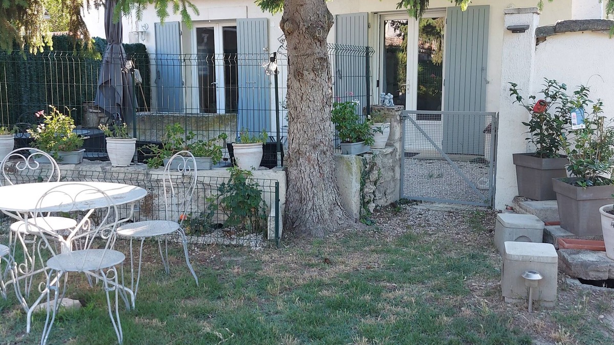 St.-Remy-de-Provence Apartment | gite agréable a la campagne