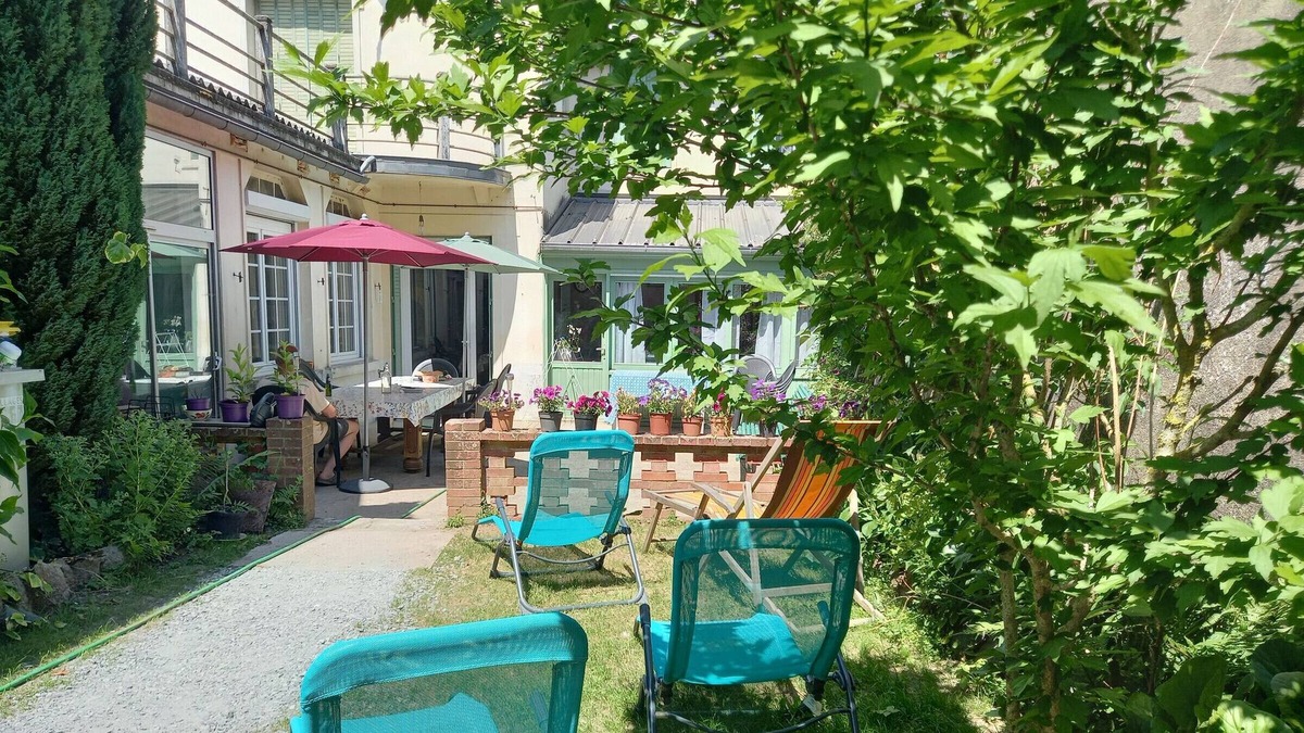 Aigurande House | Gite Aigurande, 4 bedrooms, 13 persons