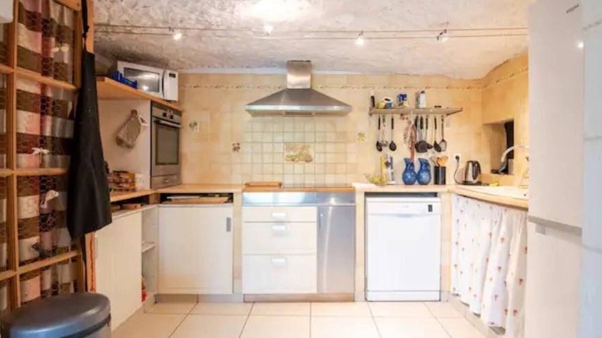 Amboise Cottage | Gite Amboise, 4 bedrooms, 11 persons
