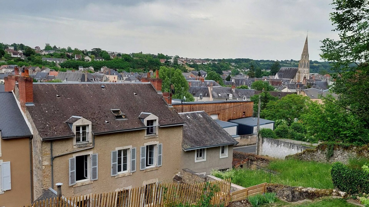 Argenton-sur-Creuse Cottage | Gite Argenton-sur-Creuse, 6 bedrooms, 15 persons