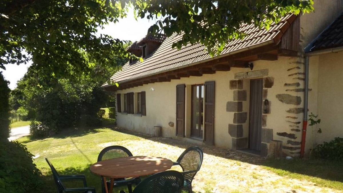 Arpajon-sur-Cere Cottage | Gite Arpajon-sur-Cère, 2 bedrooms, 4 persons