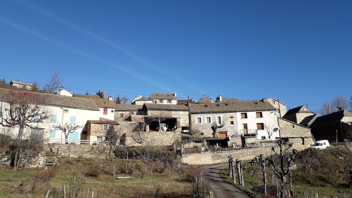 Cubieres House | Gite at the foot of Mont Lozère week WK or night 6 sleeps STEVENSON