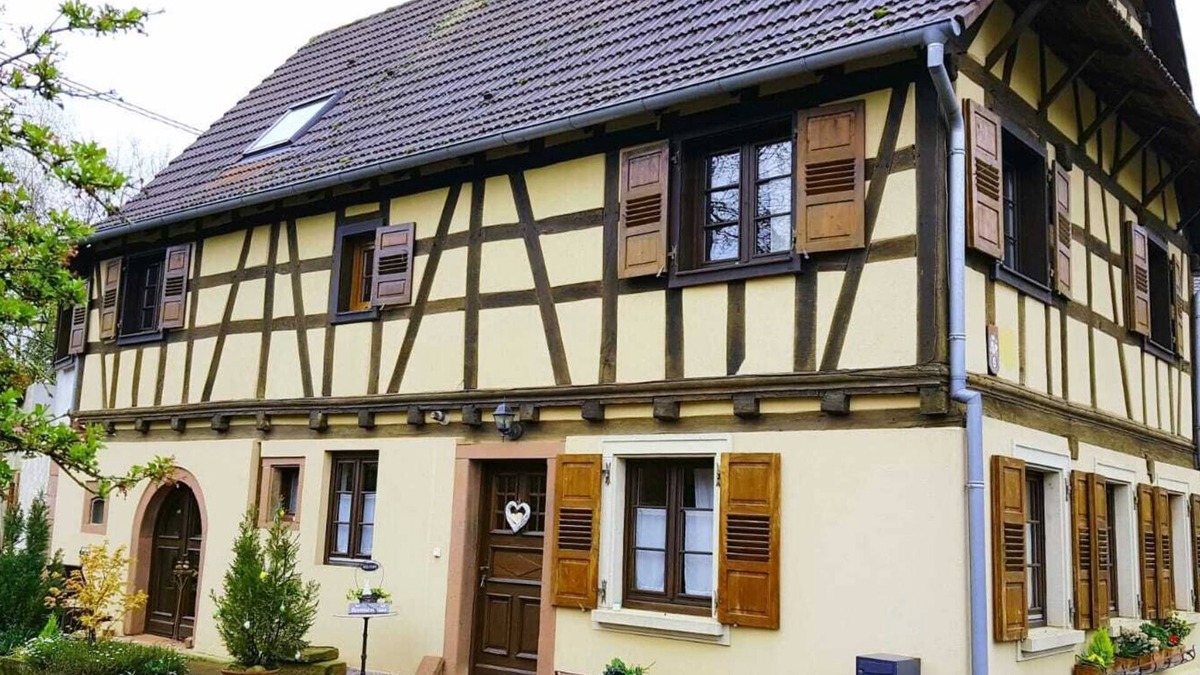 Langensoultzbach House | GITE AU PETIT RUISSEAU-4 PERS ETAGE-COMBLES DS BELLE MAISON ALSAC.4nuitées mini