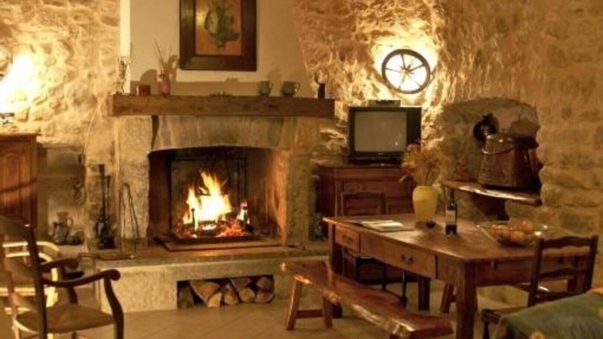 Veyreau House | Gite AUTHENTICALLY RESTORED, IN THE HEART OF NATURAL PARK DS GDS CAUSSES