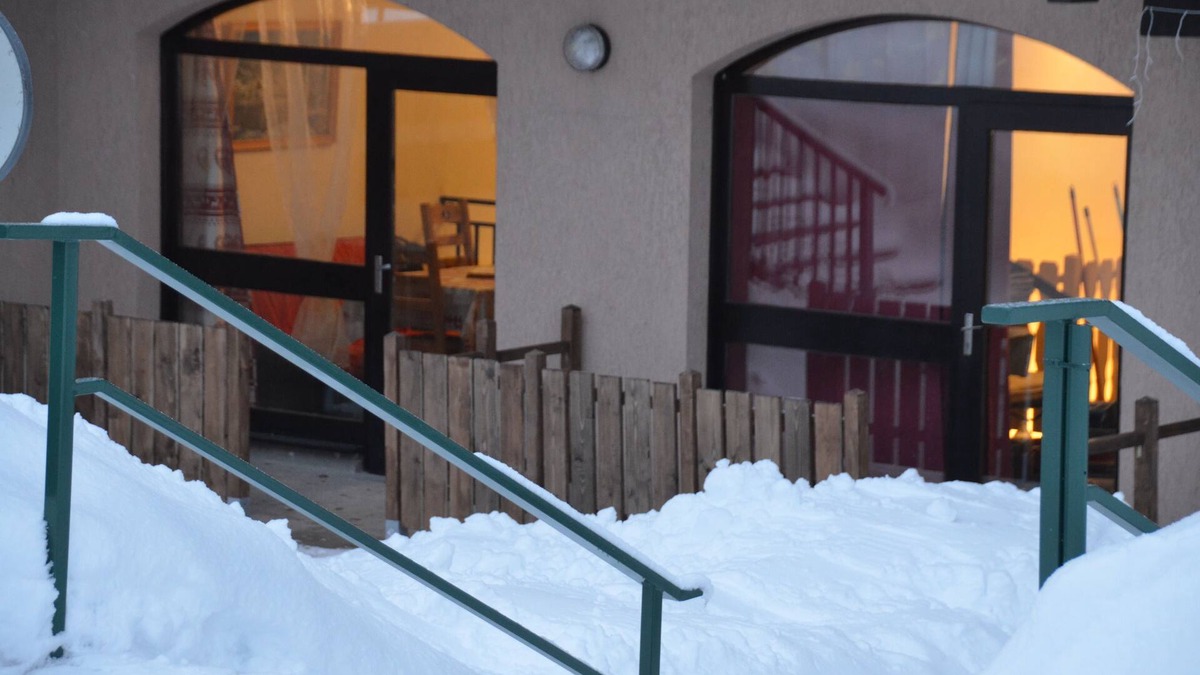 Aillon-le-Jerune Apartment | gite aux 2 savoie- apartment b
