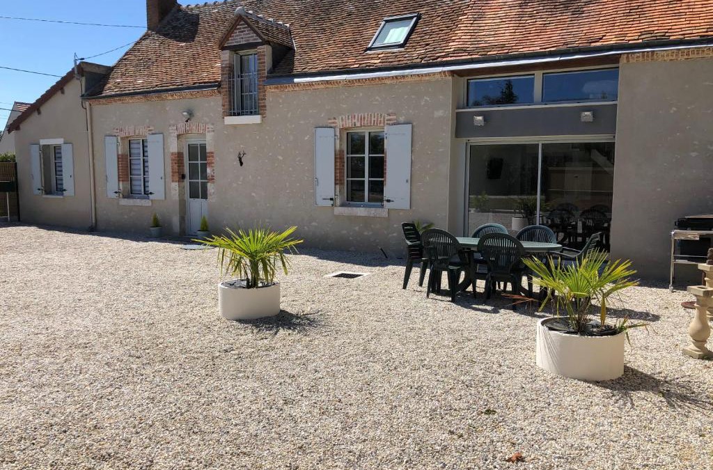 Thoury House | GITE AUX DEUX CERFS