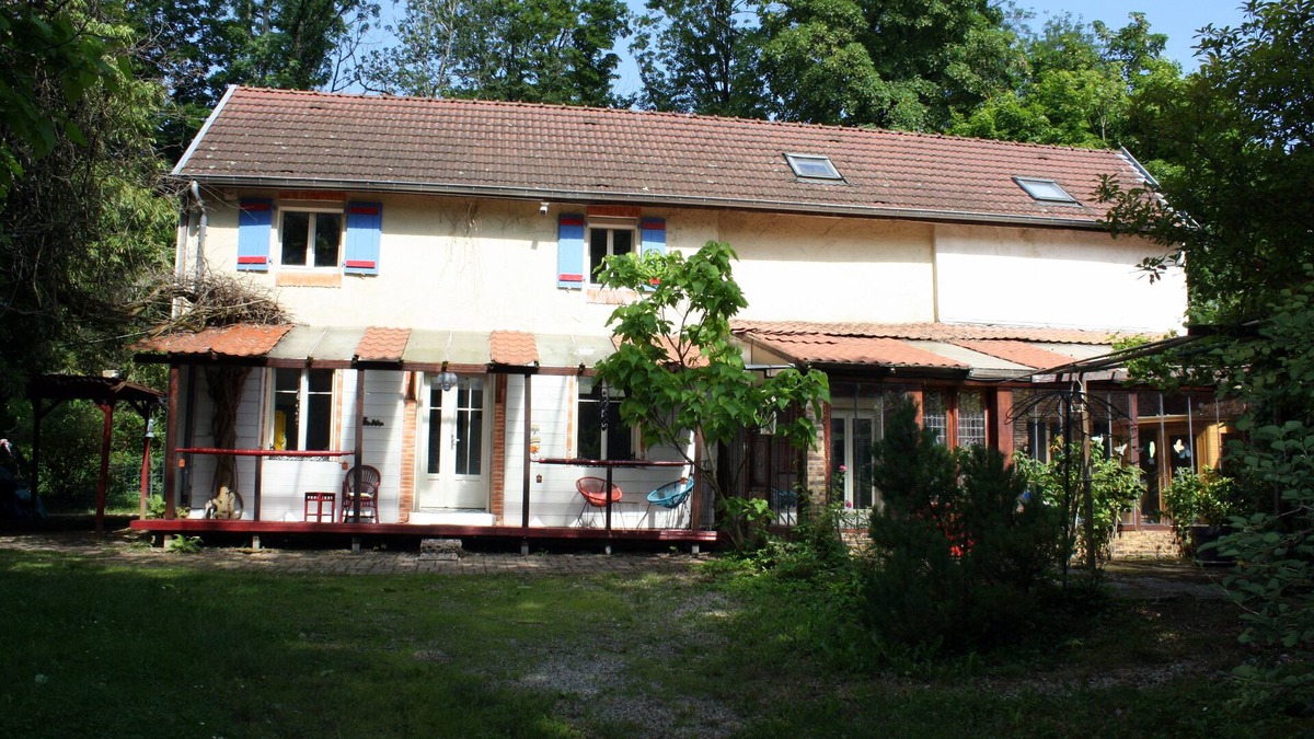 Besancon House | Gite AUX Oiseaux
