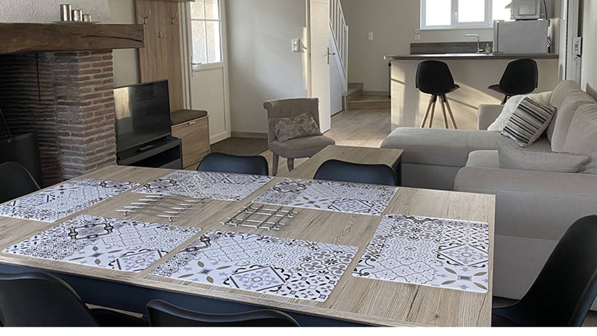 Avaray Cottage | Gite Avaray, 3 bedrooms, 6 persons