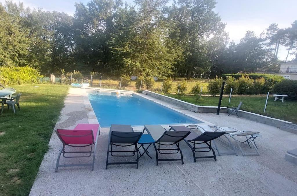 Miramont-de-Guyenne House | Gite avec piscine