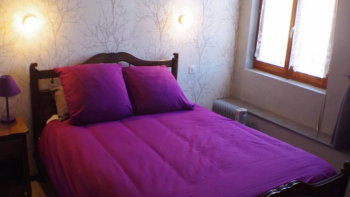 Coinches Bed & Breakfast | Gite Avec Sauna et Balnéo Privés