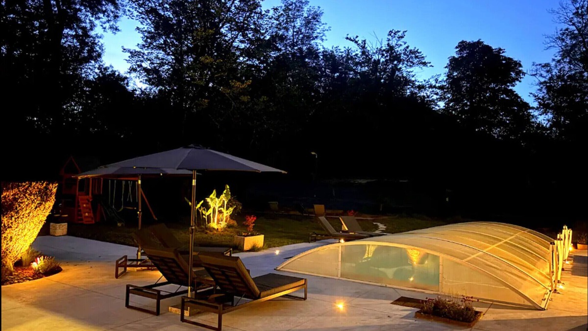 Bougnon Cottage | Gite Bougnon, 4 bedrooms, 9 persons